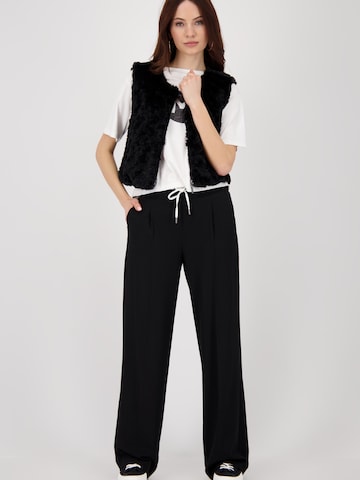 monari Vest in Black
