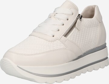 Sneaker bassa 'Nappa' di GABOR in bianco: frontale