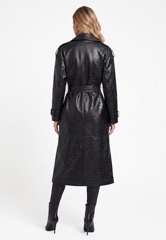 faina Between-Seasons Coat in Black