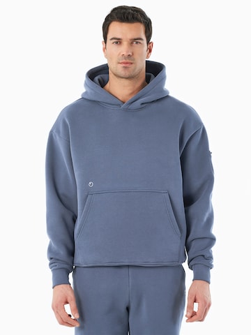 Organication Sweatshirt in Blue: front