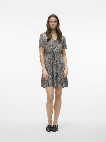 Robe 'EASY' VERO MODA en mélange de couleurs
