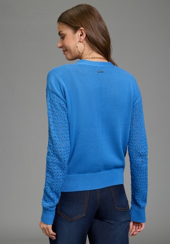 LAURA SCOTT Knit Cardigan in Blue