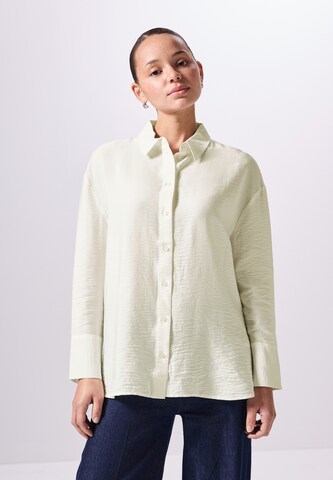 Street One Studio Blouse in White: front