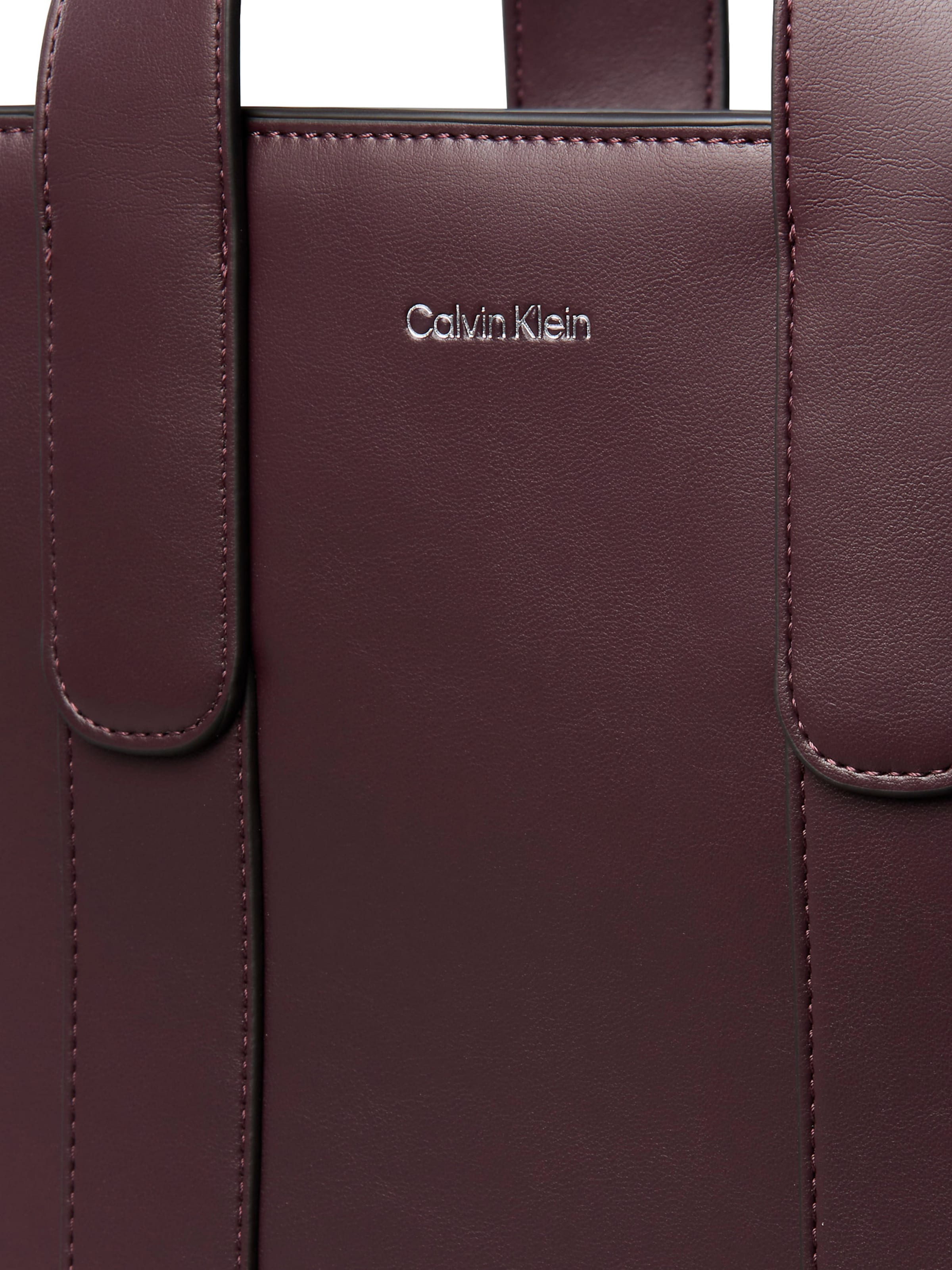 Calvin Klein Handbag in Red