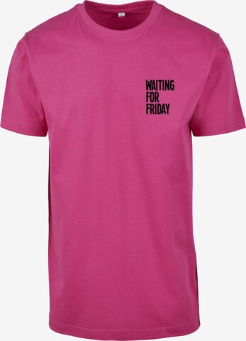 Merchcode Koszulka 'Waiting for Friday' w kolorze różowy: przód