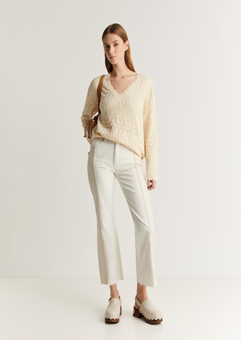 Scalpers Flared Jeans in Beige: front