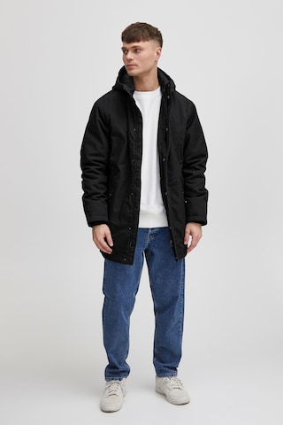 !Solid Between-Seasons Parka 'Elan Fall' in Black