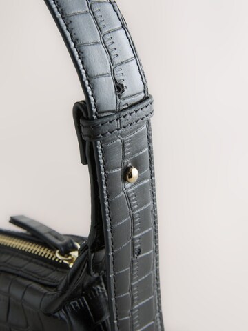 Next Schultertasche in Schwarz