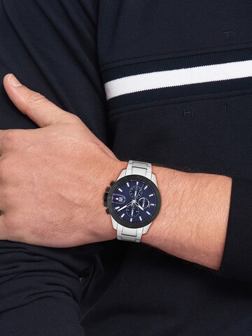 Montre à affichage analogique 'JAMESON' TOMMY HILFIGER en argent