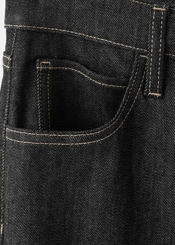 MANGO Flared Jeans 'Jolie' in Schwarz