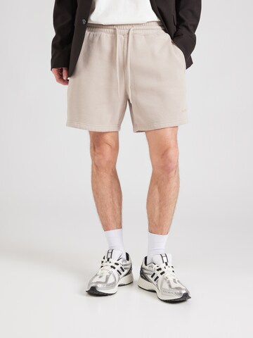 HOLLISTER Regular Shorts in Braun: Vorderseite