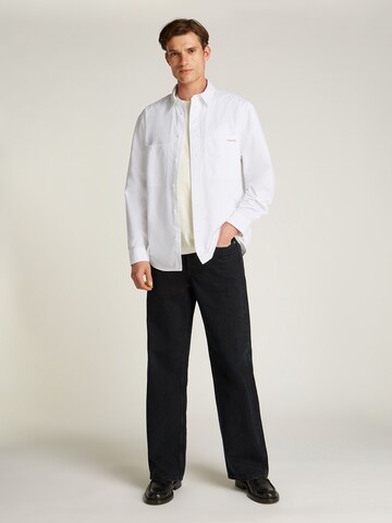Comfort fit Camicia di Calvin Klein Jeans in bianco