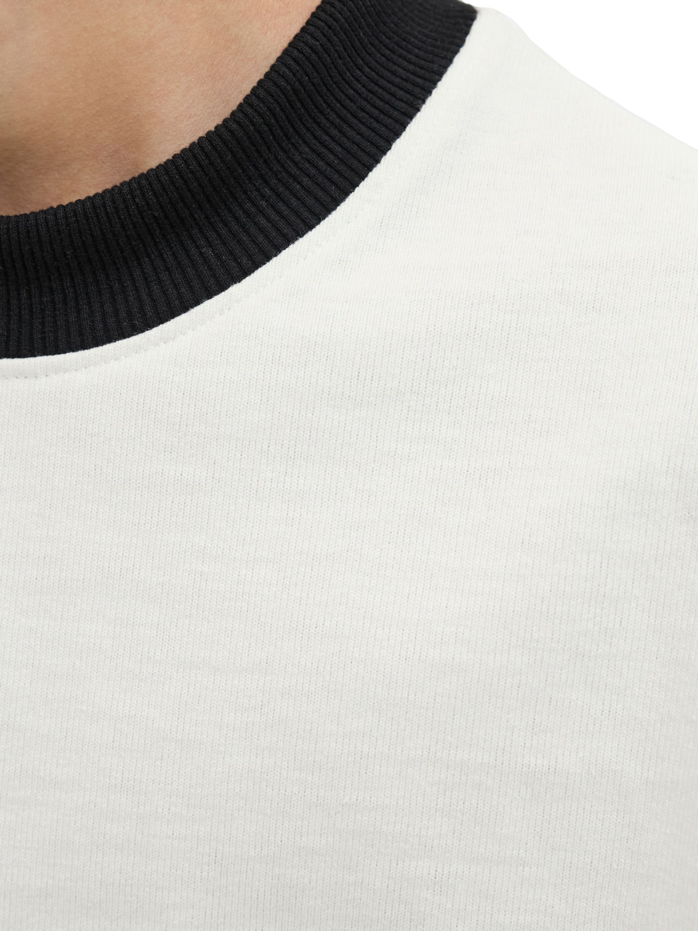 Jack & Jones Junior T-shirt 'Retreat Contrast' i vit