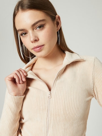 VIERVIER Shirt 'Celia' in Beige