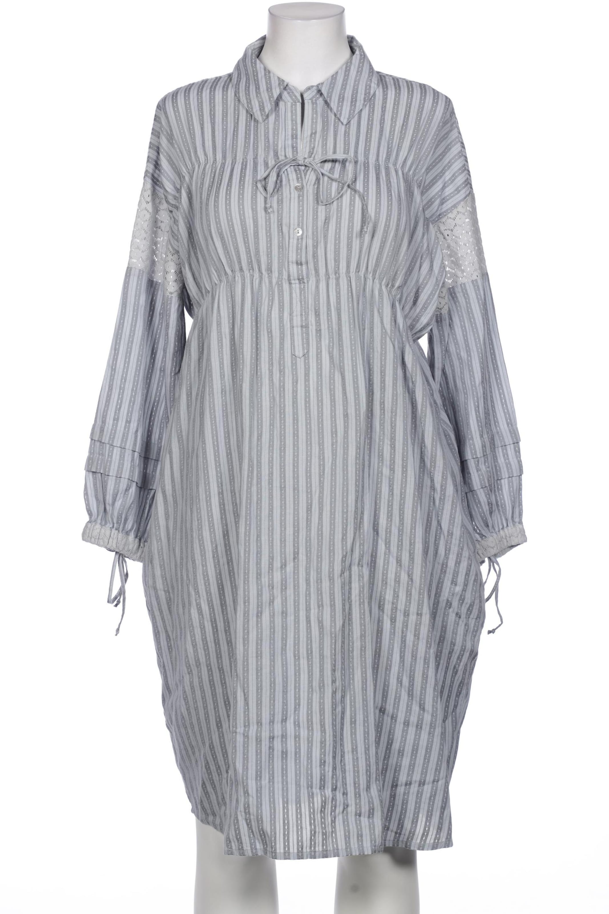 Cream Dress in M in Grey: front