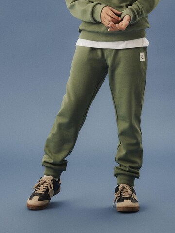 Effilé Pantalon NAME IT en vert : devant