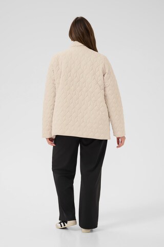 KAFFE CURVE Tussenjas 'KCleina' in Beige