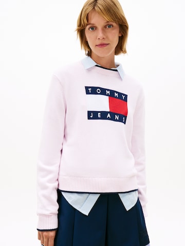 Tommy Jeans Sweater in Pink: front