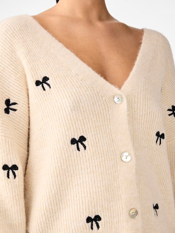 YAS Knit Cardigan 'YASBOW' in Beige