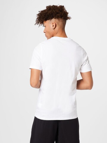 PUMA - Camiseta funcional '4th Quarter' en blanco