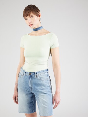 Gina Tricot T-Shirt in Grün: Vorderseite