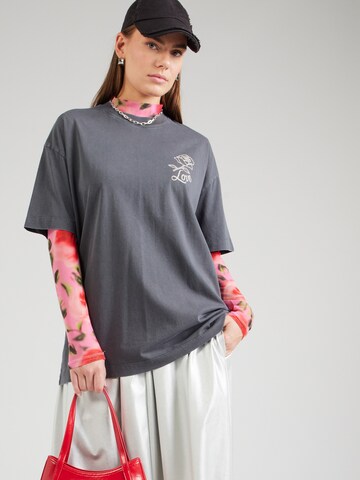 CATWALK JUNKIE Oversized tričko – šedá