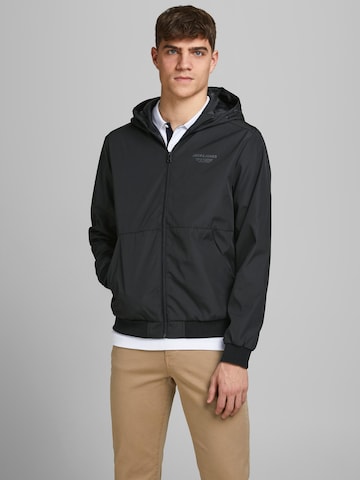 Veste mi-saison 'Seam' JACK & JONES en noir : devant