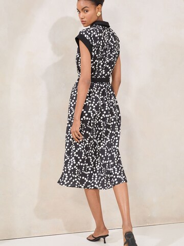 Lipsy Klänning i svart