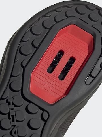 ADIDAS - Zapatillas deportivas bajas 'Ten Hellcat' en negro