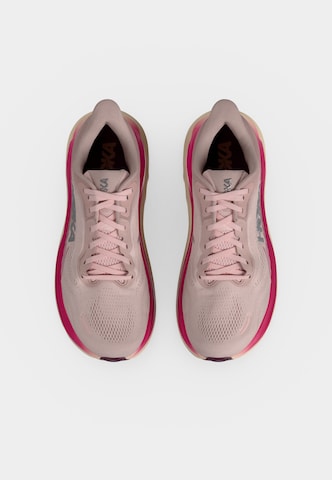 HOKA Loopschoen 'Clifton 11' in Roze