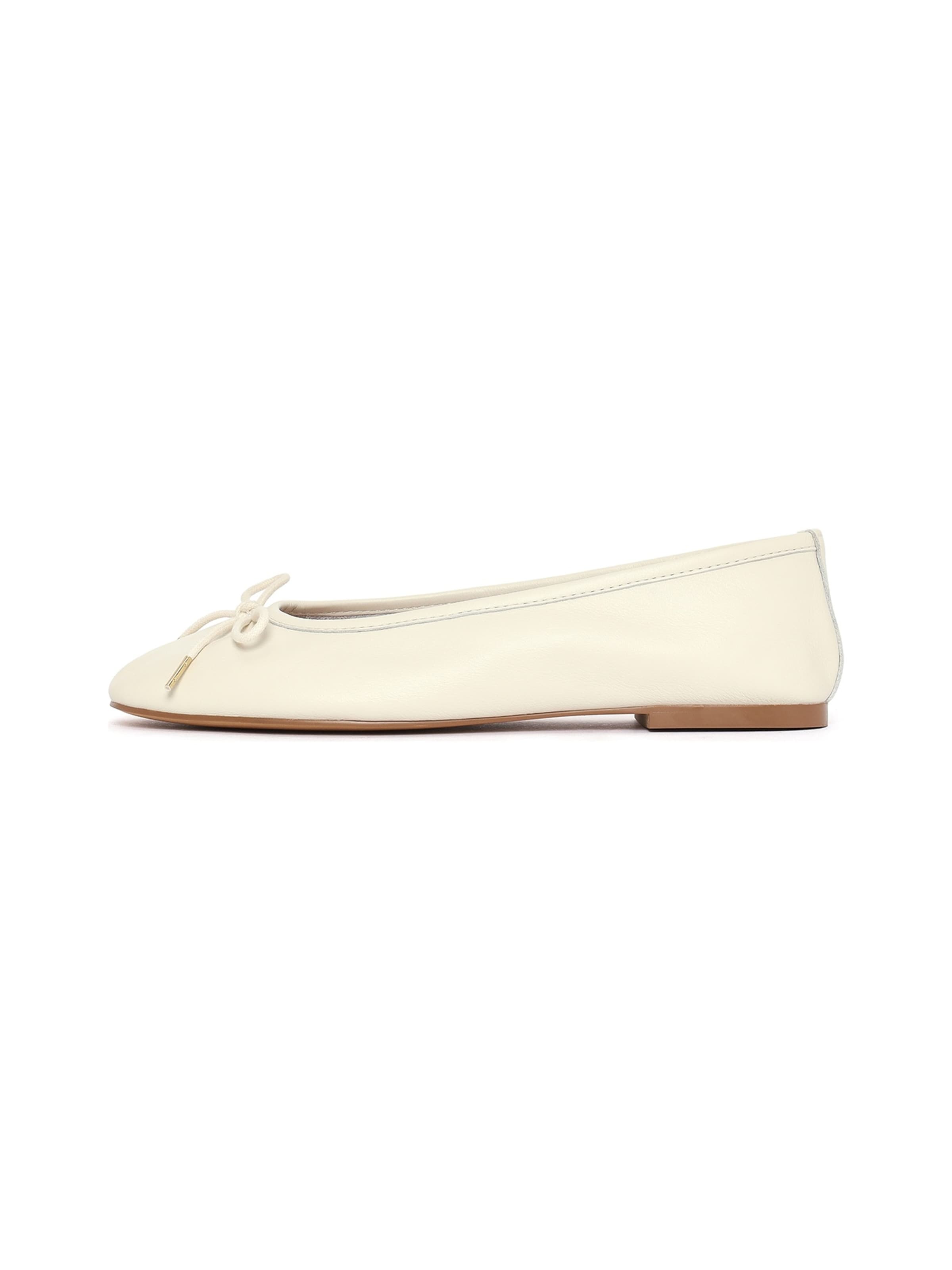 Derimod Ballet Flats in White: front