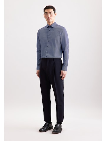 Coupe slim Chemise business 'SMART ESSENTIALS' SEIDENSTICKER en bleu