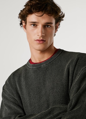 Pepe Jeans Sweater in Grey