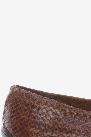 Bally Flats & Loafers in 37,5 in Brown