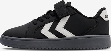 Baskets 'Derby Court Sn' Hummel en noir : devant
