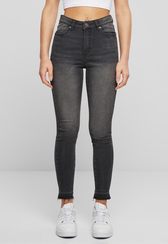 Urban Classics Slimfit Jeans in Zwart