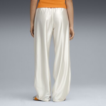 Regular Pantalon de sport 'FENTY x PUMA' PUMA en blanc