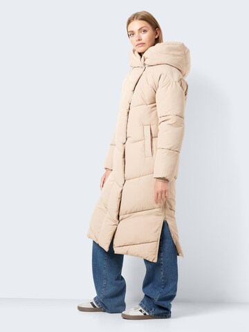 Manteau d’hiver 'TALLY' Noisy may en beige