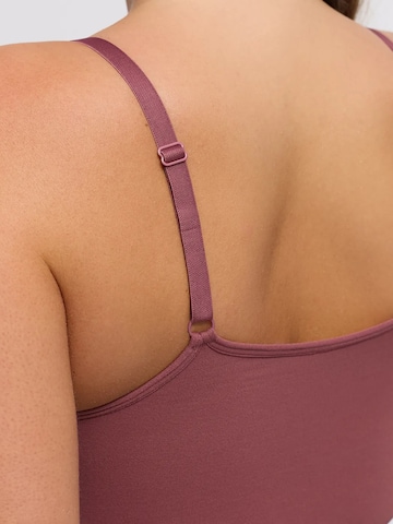 Body modellante 'Cami Sculpting Bodysuit with Slip' di cfab in lilla
