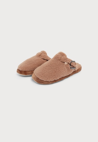 ABOUT YOU - Zapatillas de casa 'Nala' en marrón