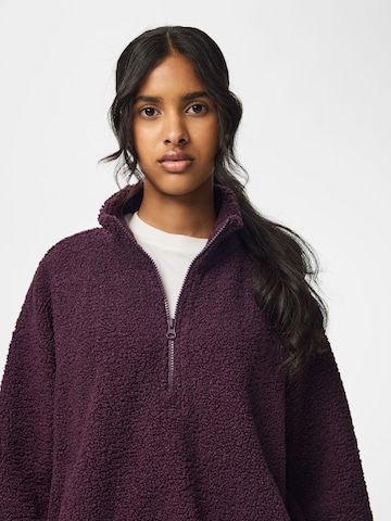 PIECES - Chaqueta polar 'KATTY' en lila
