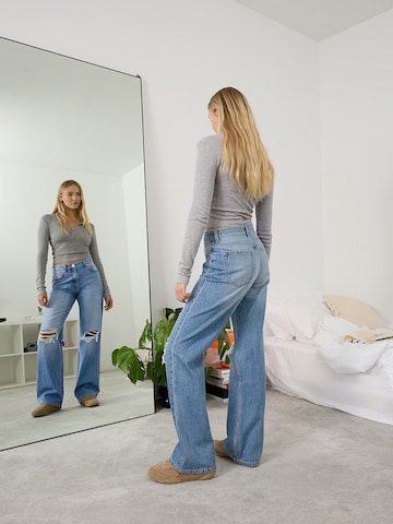 Bershka Regularen Kavbojke | modra barva