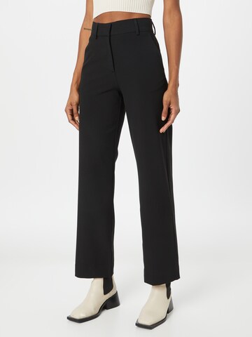 Soyaconcept Regular Pants in Black: front