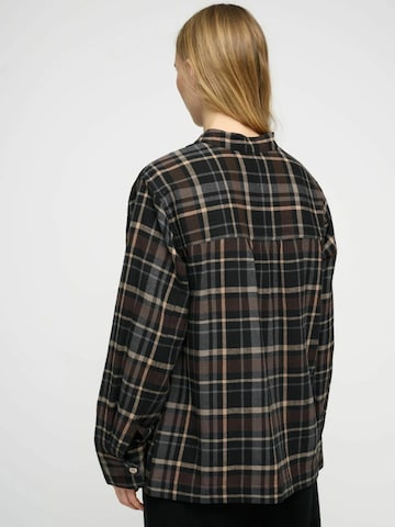 moshi moshi mind Shirt in Bruin