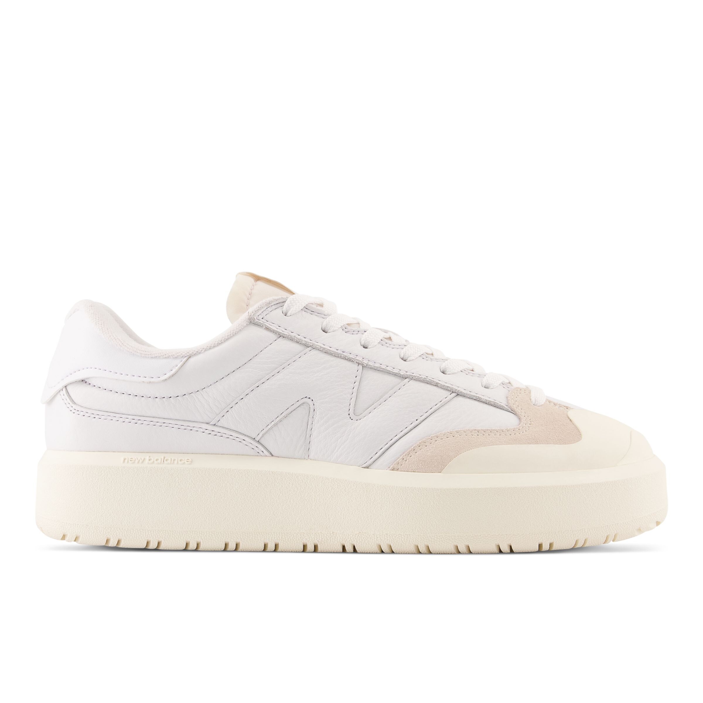 Baskets basses 'CT302' new balance en blanc