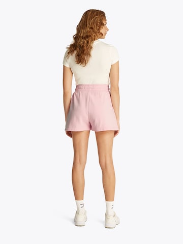 Tommy Jeans Lużny krój Spodnie w kolorze różowy