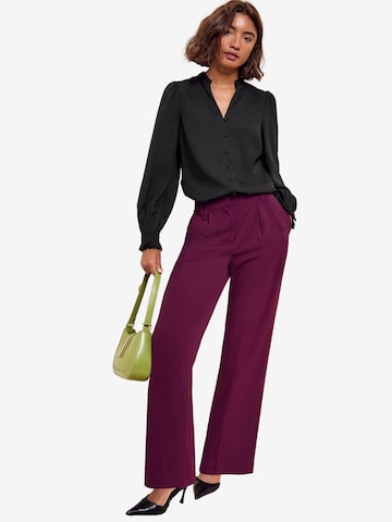 Friends Like These Blus i svart: framsida