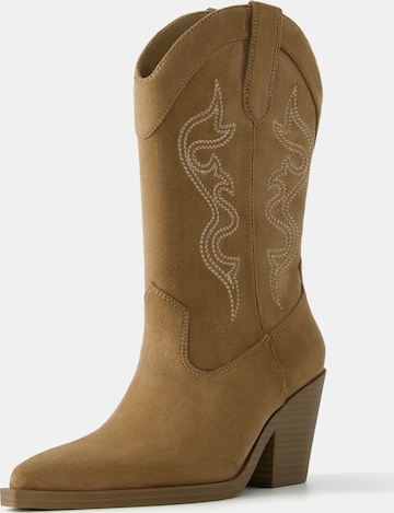 Bershka Cowboy Boots in Yellow