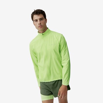 Born Living Yoga Performance Jacket 'Nyasa' in Green: front