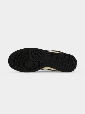 Nike Sportswear Sneakers laag 'DUNK LOW RETRO' in Bruin